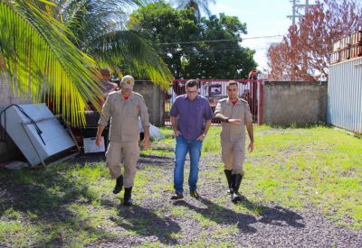 VISITA CASSIANO BOMBEIROS 22-01 (18)