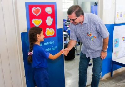 VISITA ESC MARIA EULALIA DIA DO AUTISMO 02-04 (21)