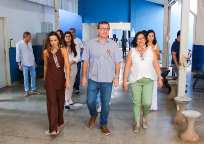 VISITA ESC MARIA EULALIA DIA DO AUTISMO 02-04 (40)